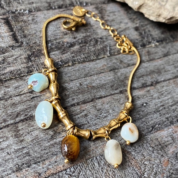 NEW Gold & Polished Stone Beaded Bracelet - Picture 3 of 7